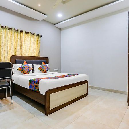 Fabhotel Johar Inn Rāipur エクステリア 写真