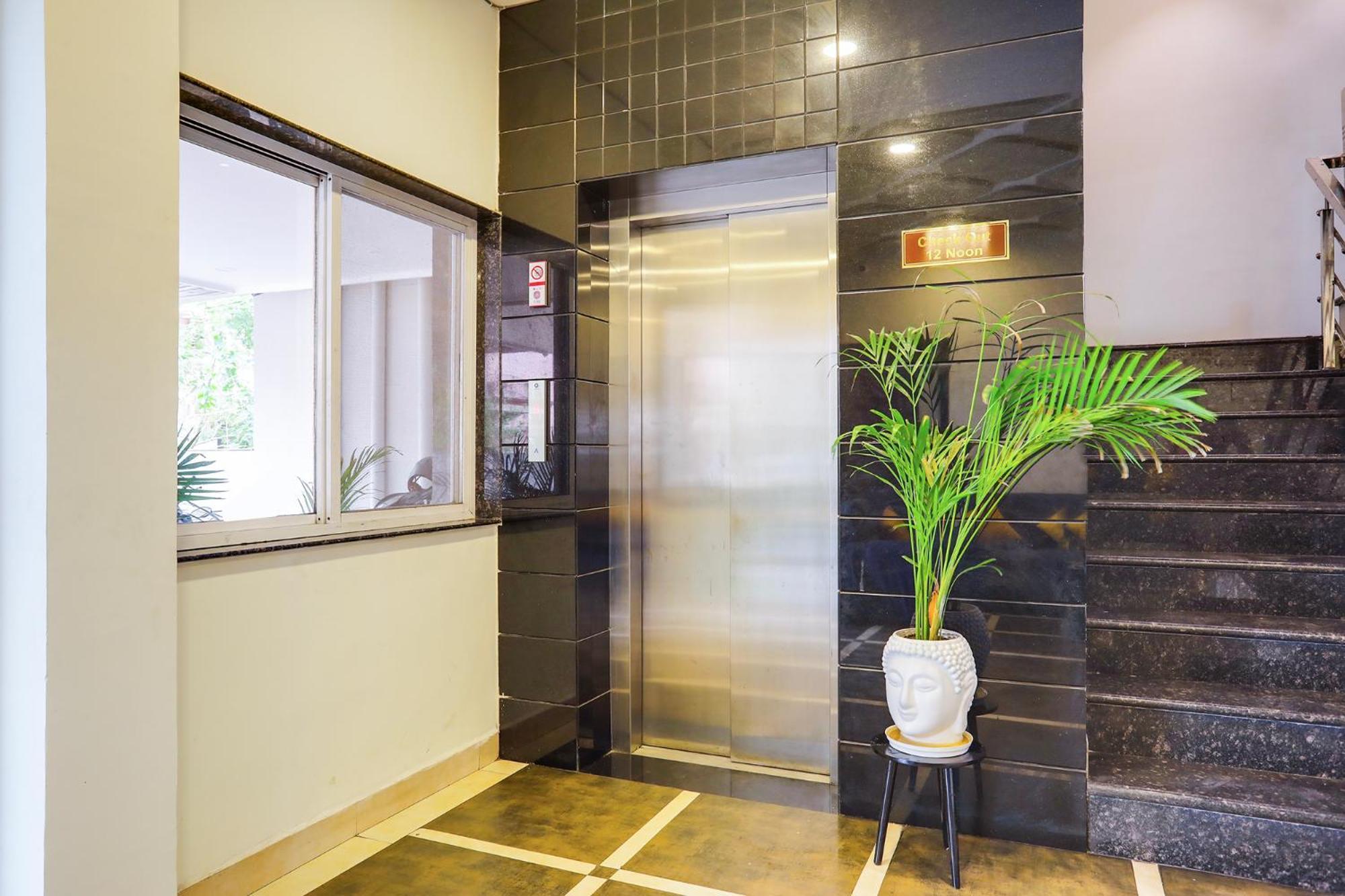 Fabhotel Johar Inn Rāipur エクステリア 写真