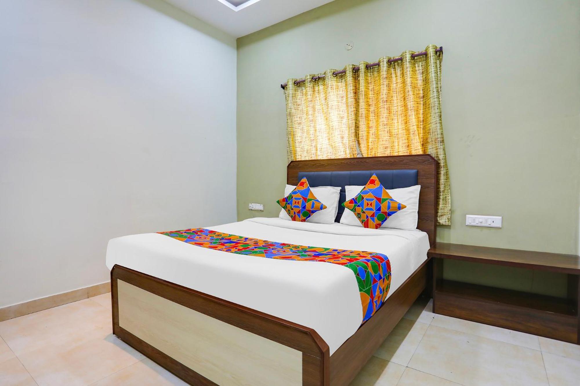 Fabhotel Johar Inn Rāipur エクステリア 写真