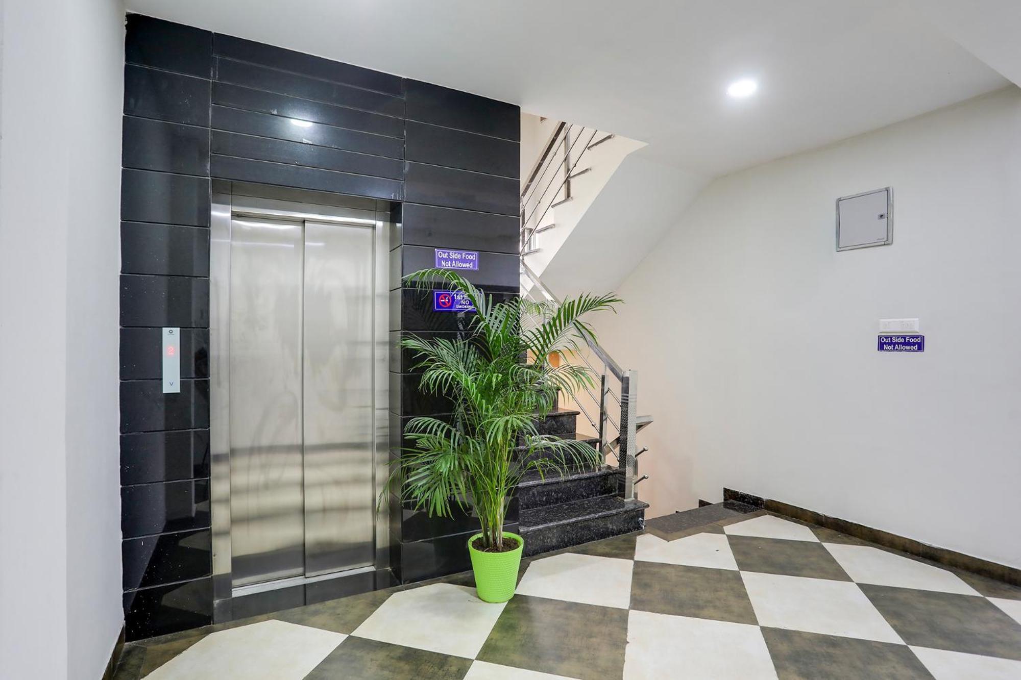 Fabhotel Johar Inn Rāipur エクステリア 写真